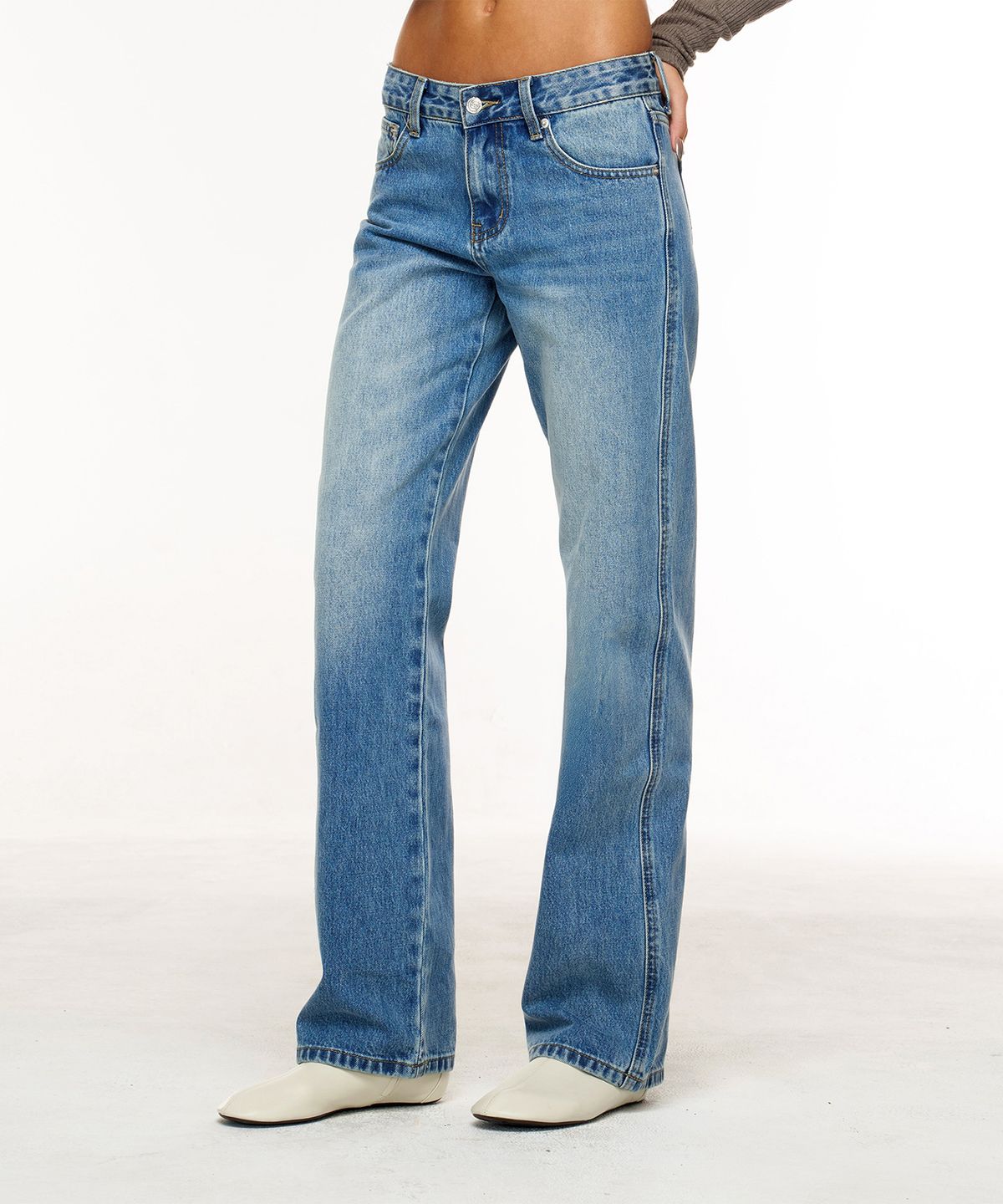 2000아카이브스(2000ARCHIVES) SLEEK STRAIGHT JEAN (BLUE)