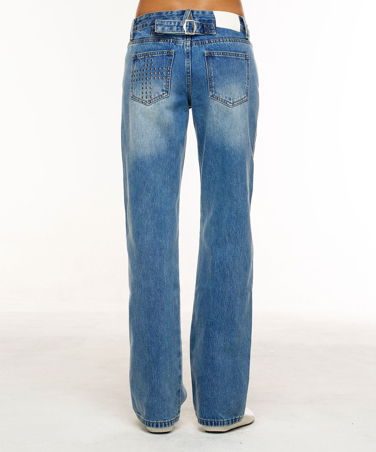 2000아카이브스(2000ARCHIVES) SLEEK STRAIGHT JEAN (BLUE)