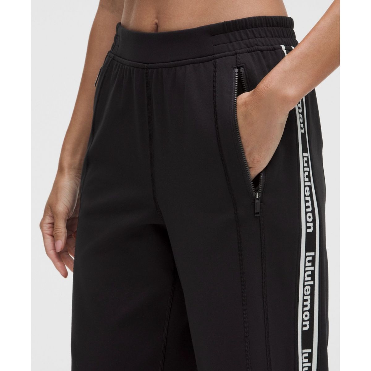룰루레몬(LULULEMON) 디파인 트랙 팬츠 워드마크 *아시아 핏  BLK LTIV