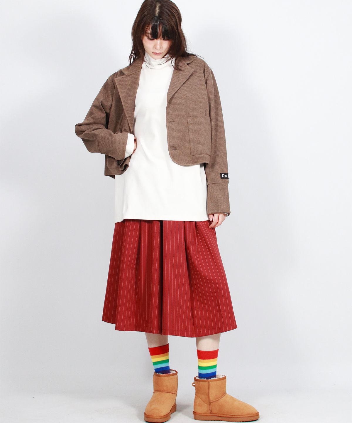 드마크(DEMARC) wide two tuck stripe bumuda skirt - burgundy