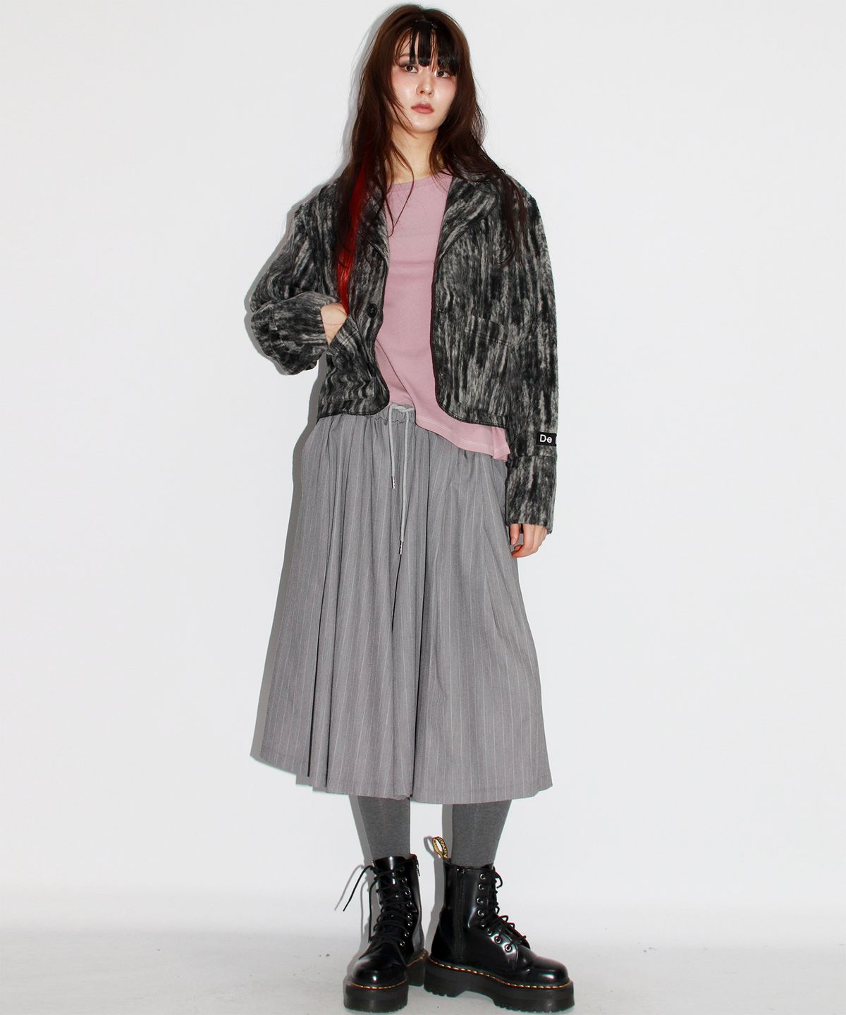 드마크(DEMARC) wide two tuck stripe bumuda skirt - Gray