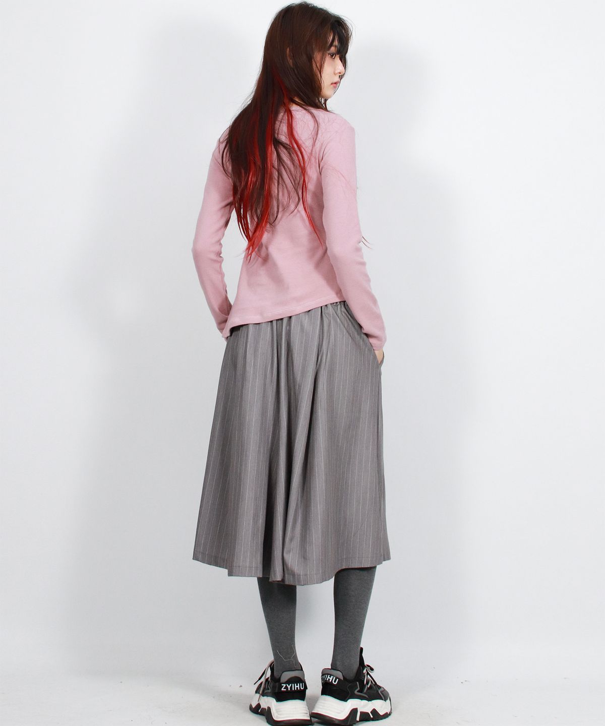 드마크(DEMARC) wide two tuck stripe bumuda skirt - Gray