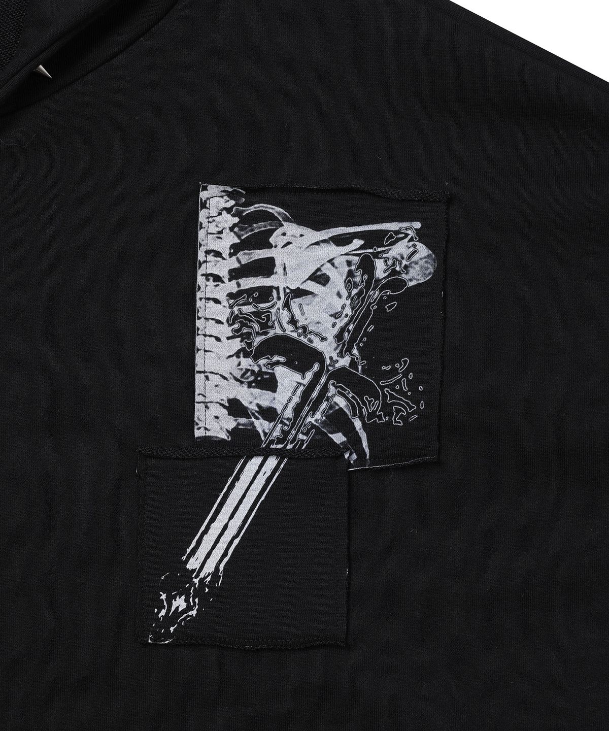 쿄이(KYOIII) PATCH STUDDED HOOD ZIP-UP (BLACK)