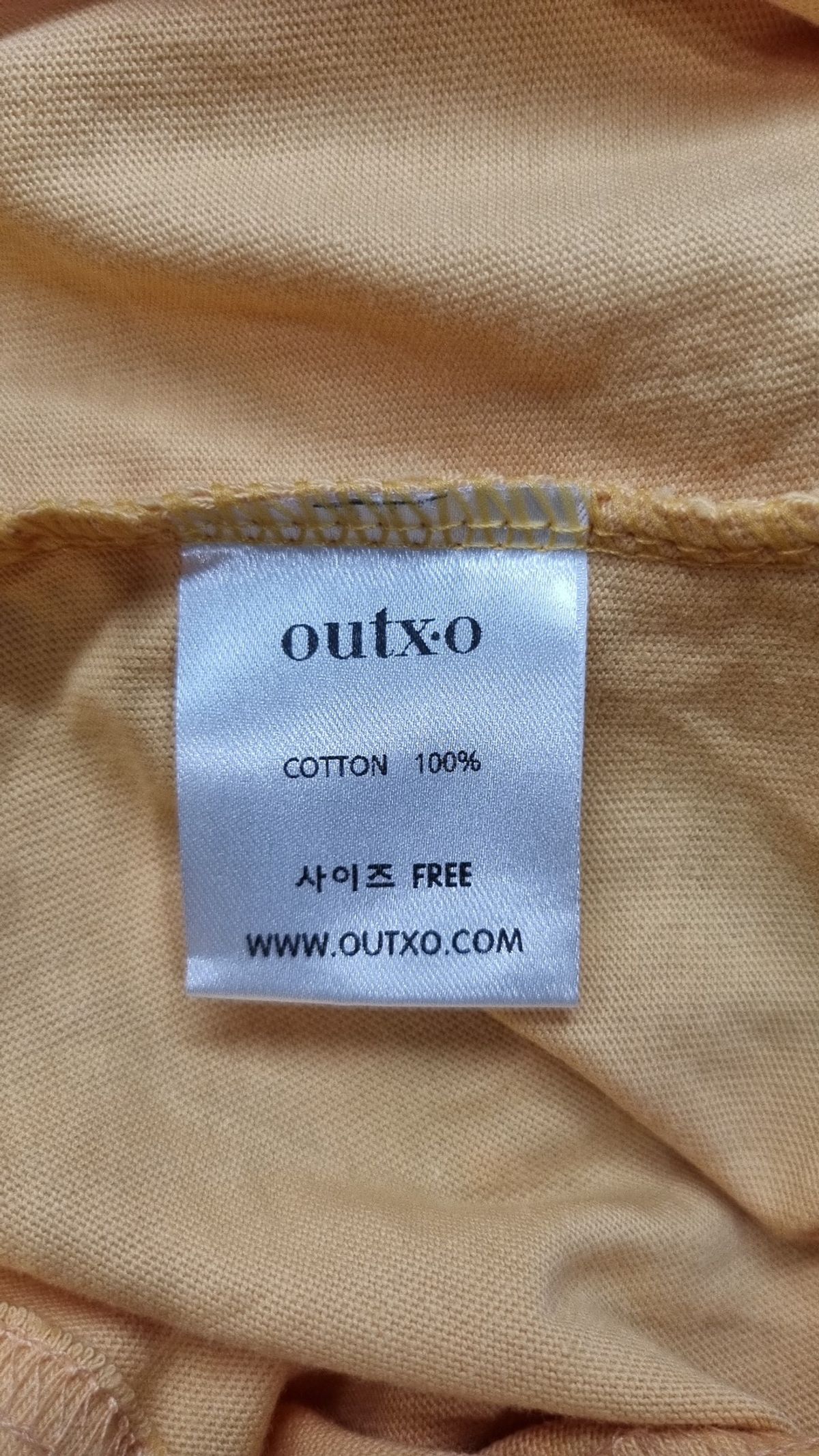 아웃엑소(OUTX.O) 반소매 티셔츠 FREE