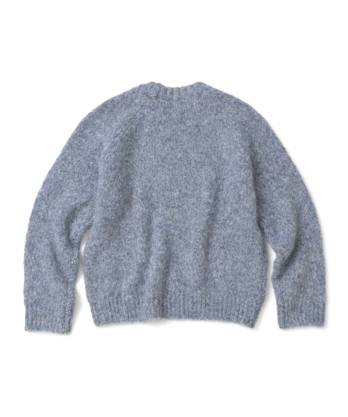 니티드(KNITTED) (UNISEX)부클 래글런 크롭 라운드 니트 CLOUD BLUE