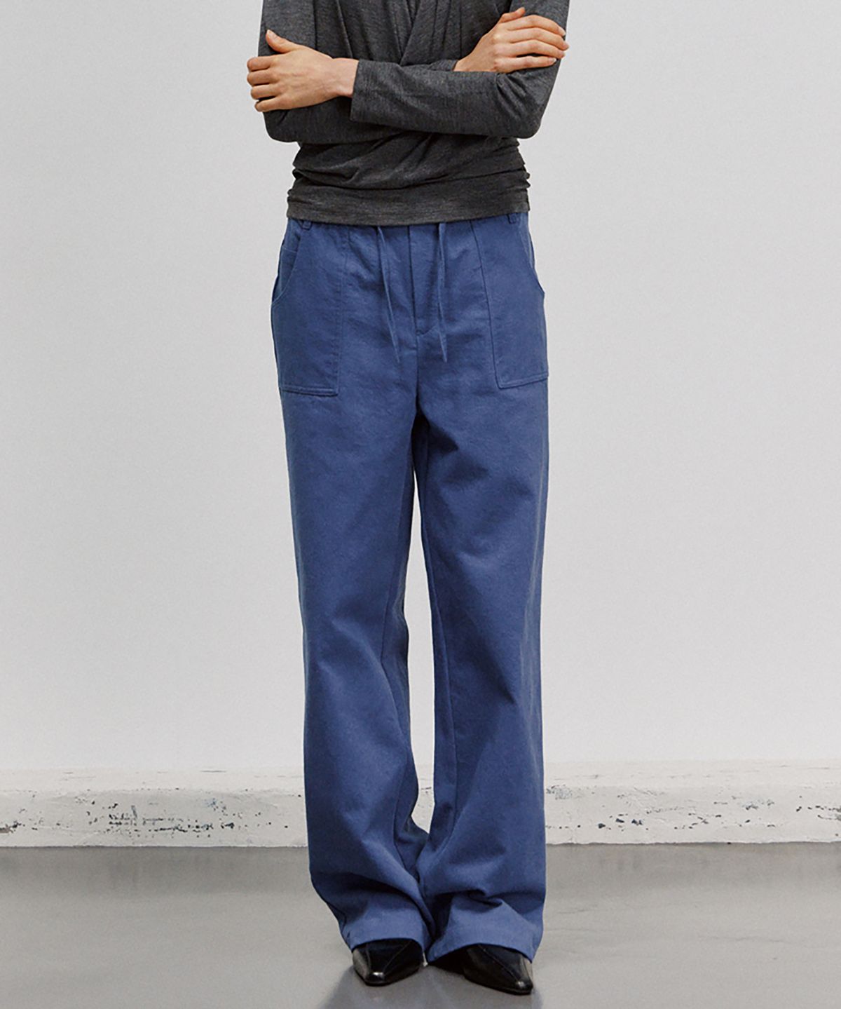 노우드(NOEUD) PT015 Embossed String Wide Pants (Navy)