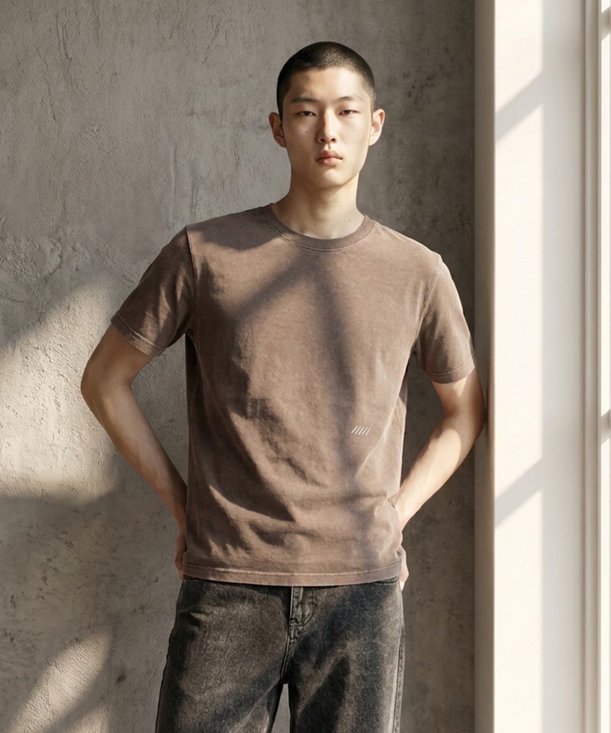 테노(TENO) 남성 시그니처 로고 크롭 티셔츠_163(17590-031-801-69)