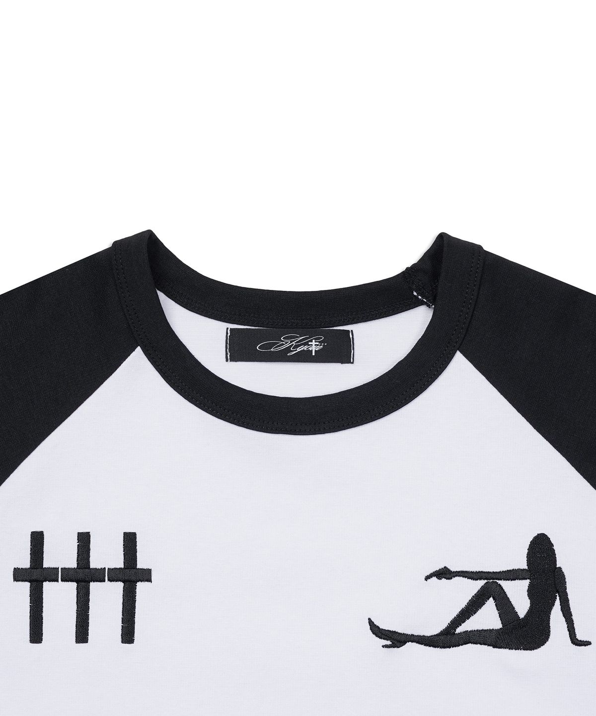 쿄이(KYOIII) TRIGGER GIRL RAGLAN TEE (Boxy Crop Fit)