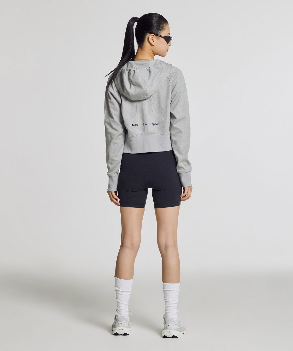 뉴발란스(NEW BALANCE) NBMDG15212 / WOMEN PF 올데이 크롭 후드집업 (M/GRAY)