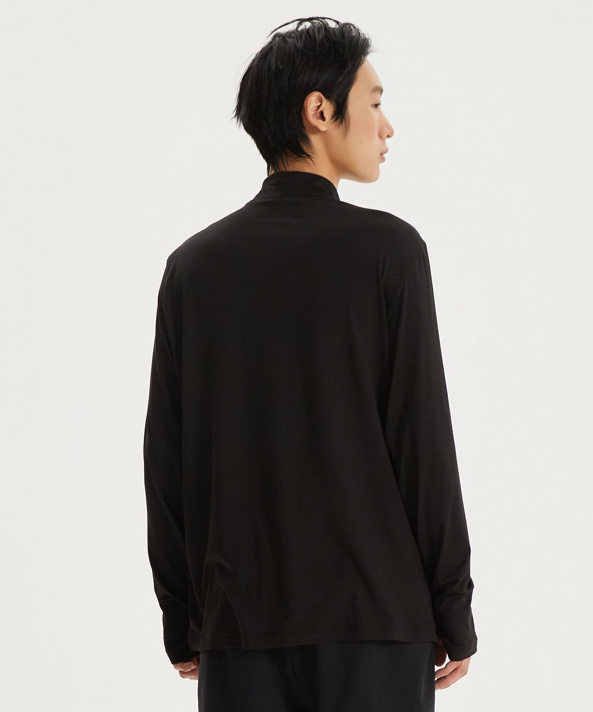 뉴발란스(NEW BALANCE) NBNDG15203 / UNI PF 에센셜 베이스레이어 (BLACK)