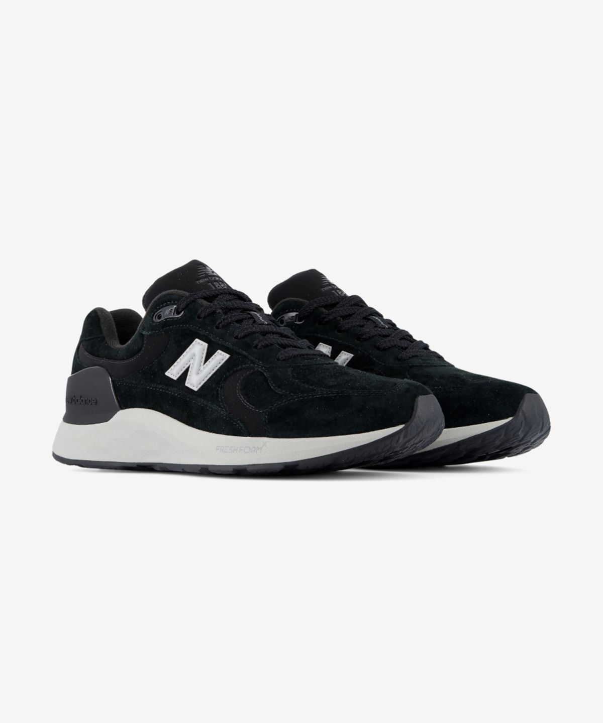 뉴발란스(NEW BALANCE) NBPQGF702B / 워킹 1880 V2 (2E) (BLACK)