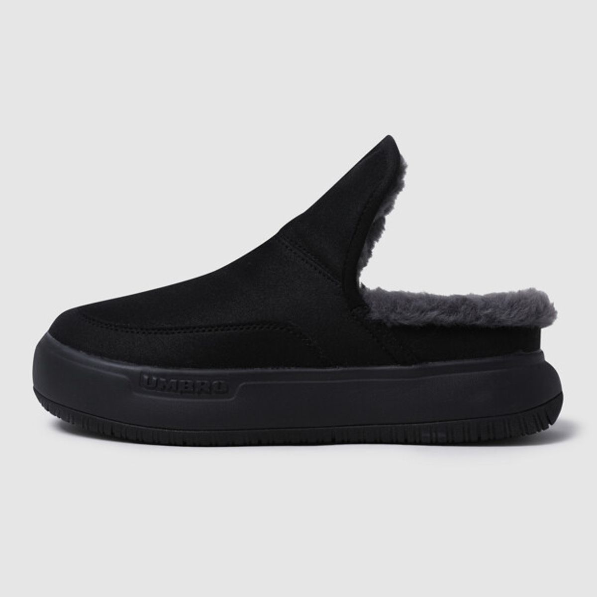 엄브로(UMBRO) SNOW LOW (스노우 로우) 블랙 UR423EMUO3