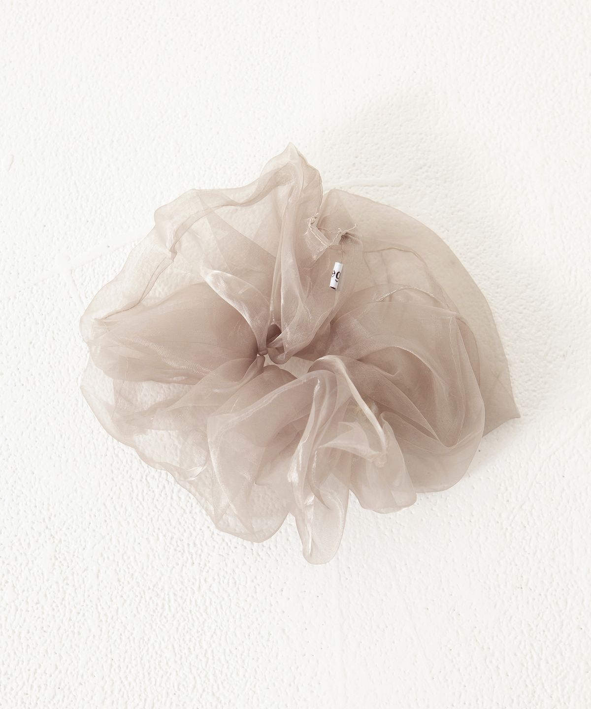지지(GEEGEE) organza volume scrunchie - khaki grey