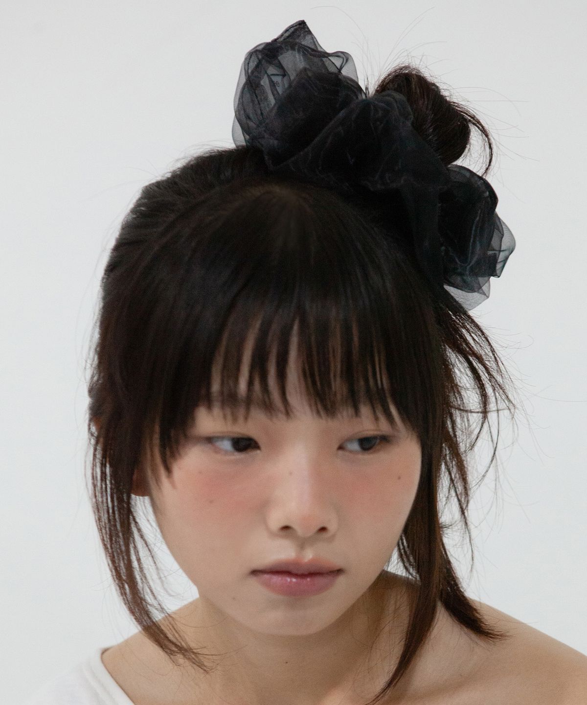지지(GEEGEE) organza volume scrunchie - black