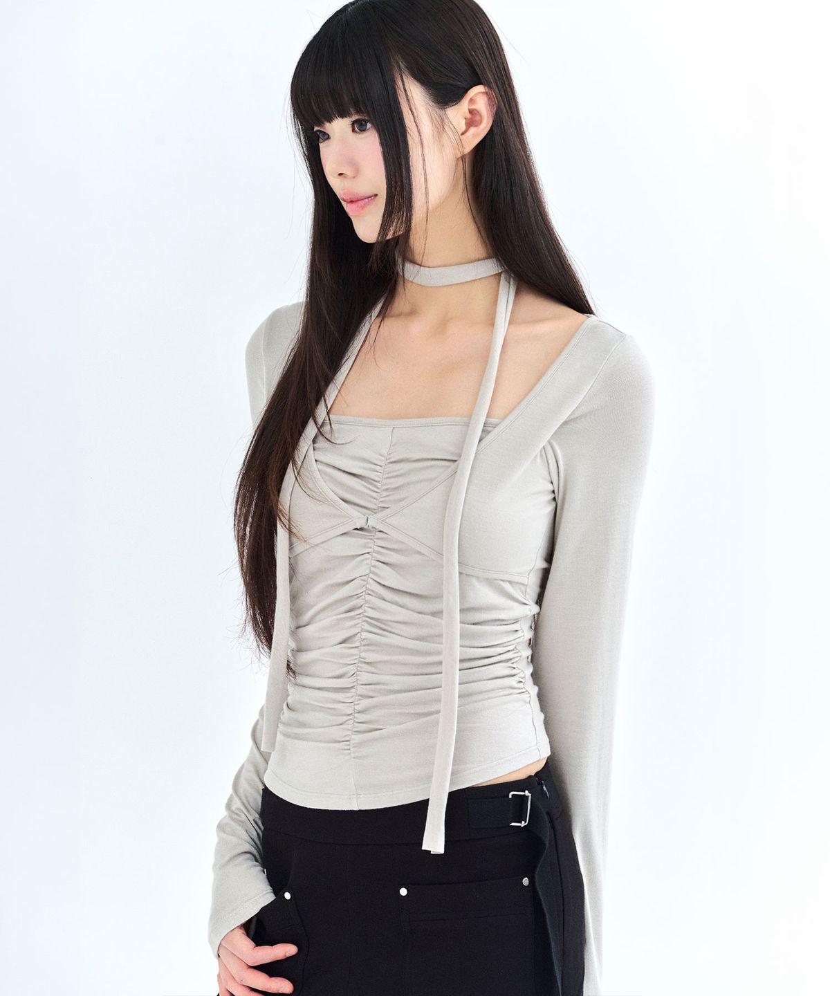리메크(LIEMÉQUE) 볼레로 스카프 셔링 롱슬리브 베이지