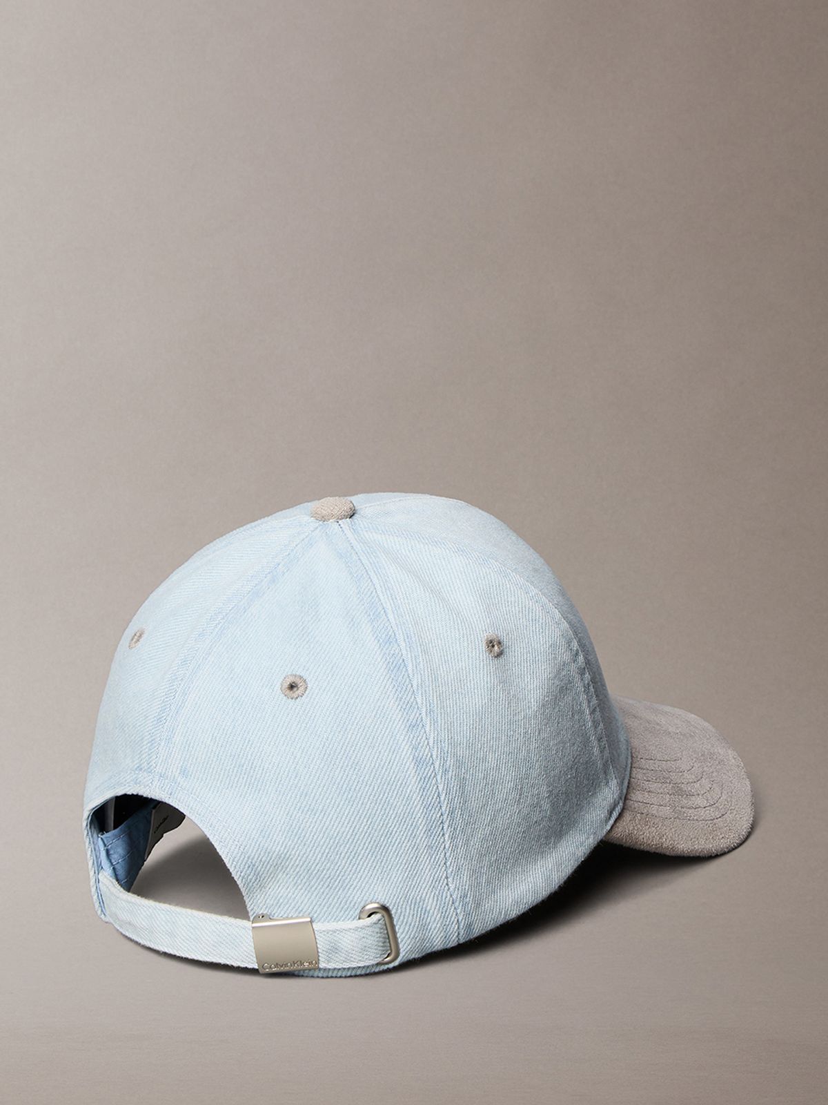 캘빈클라인 진(CALVIN KLEIN JEANS) 남녀공용 데님 & 코듀로이 모노그램 볼캡 4D5220G LHL