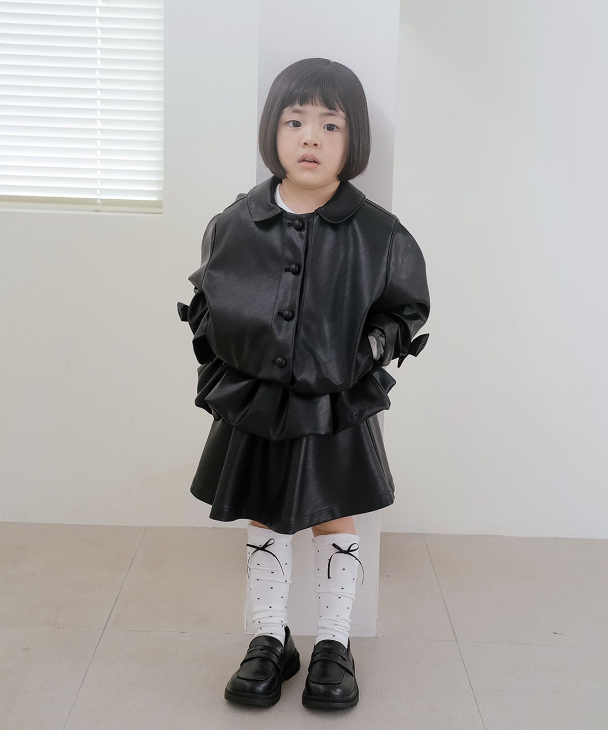 로아앤제인(ROANJANE) 도트 리본 니삭스