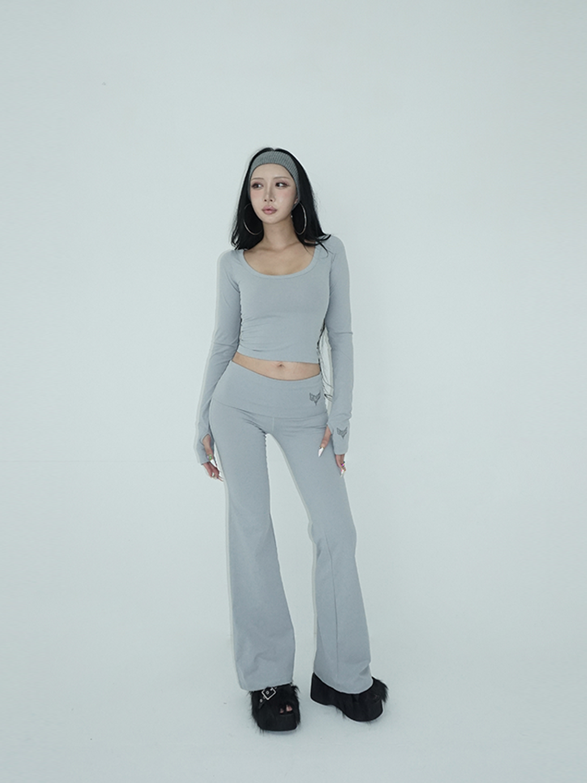 게이트리스(GATELESS) BERRY PANTS