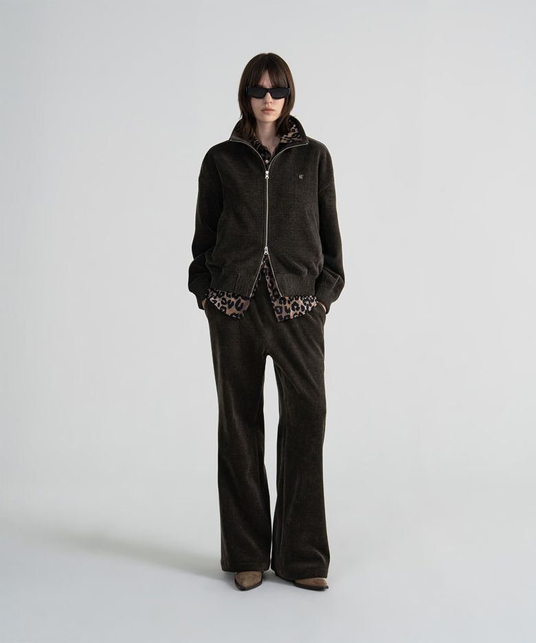 (UNI) CHENILLE RIBBED TRACK PANTS - DARK KHAKI