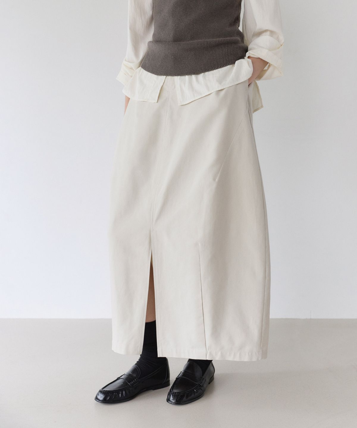 이어닝(YEARNING) VOLUME COTTON LONG SKIRT, LIGHT BEIGE