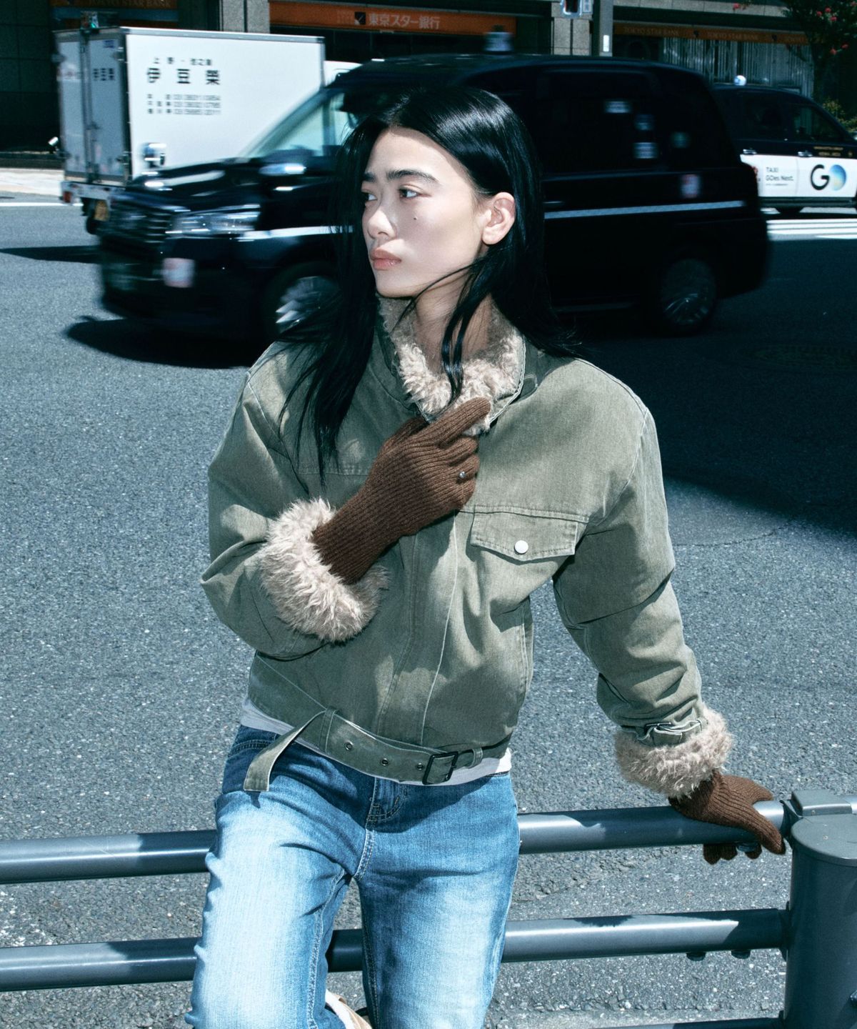 스탠드오일(STAND OIL) Heart Ring Knit Gloves · 하트링 니트 장갑 / 브라운