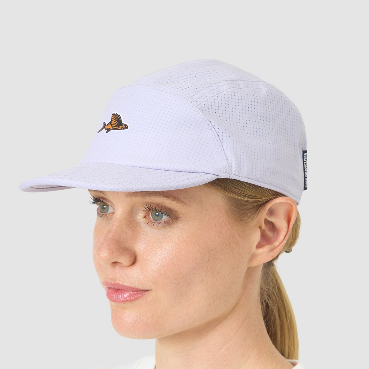 카페 드 사이클리스트(CAFE DU CYCLISTE) 노엘리 클래식 캡 모자 그레이 라일락 공용