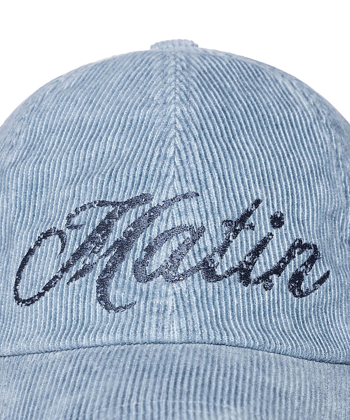 마뗑킴(MATIN KIM) MATIN CRACKED SCRIPT CORDUROY BALL CAP IN LIGHT BLUE