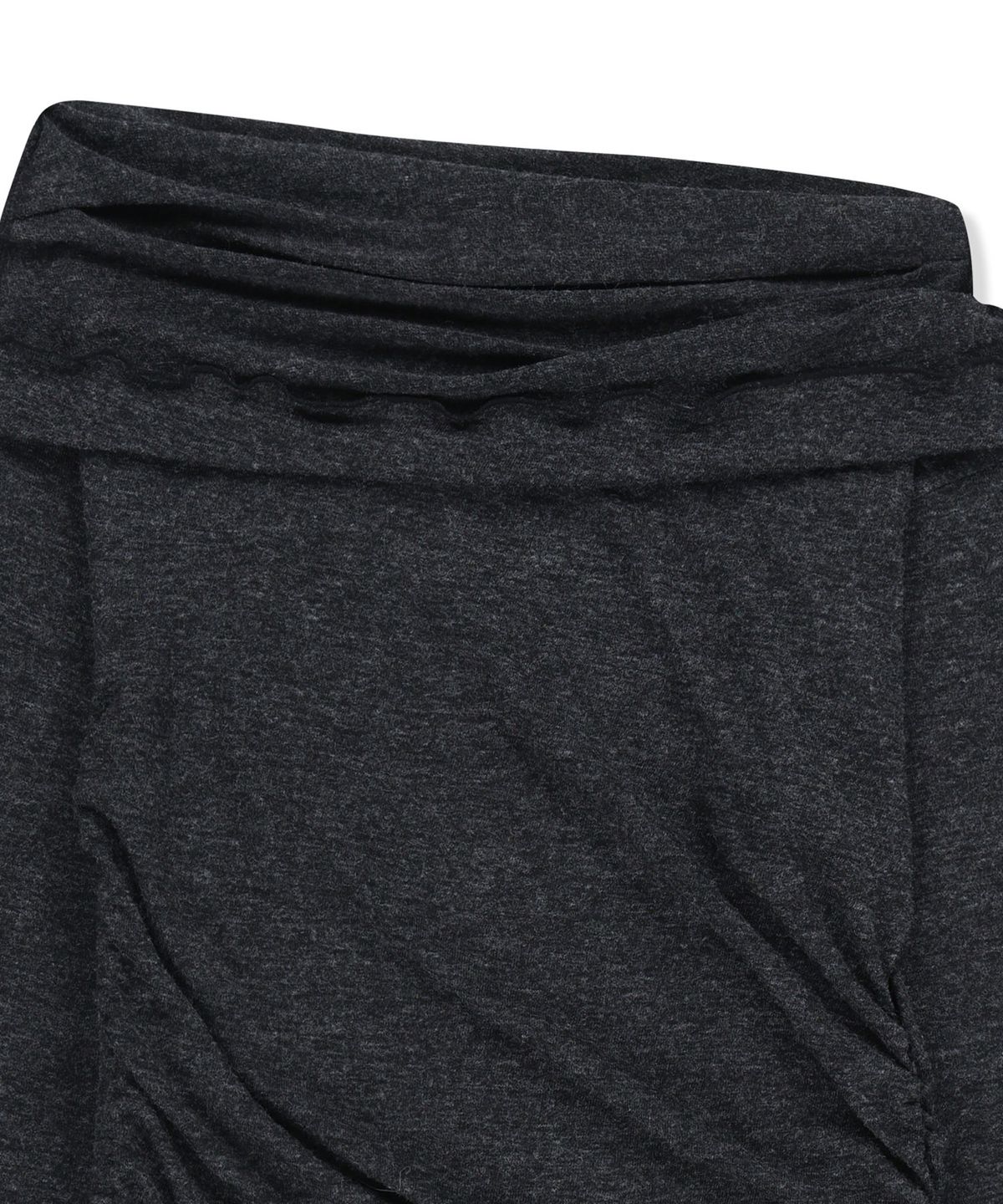 마뗑킴(MATIN KIM) ASYMMETRIC SIDE SHIRRING TOP IN CHARCOAL