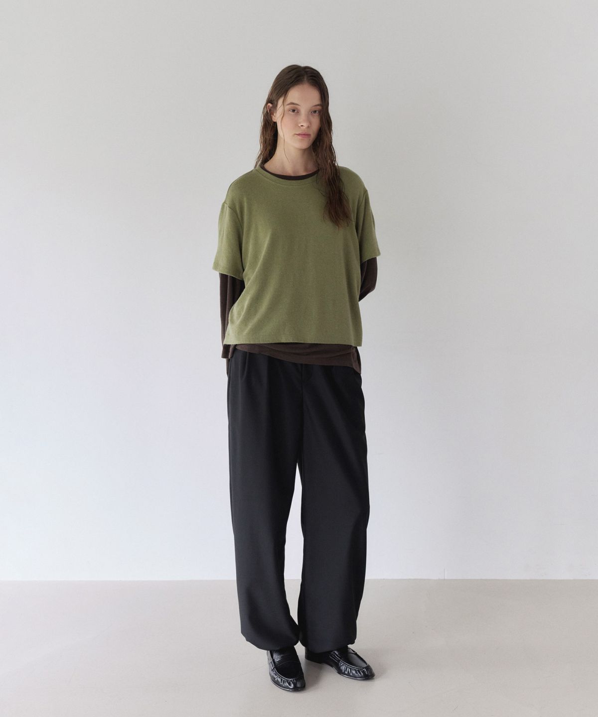 이어닝(YEARNING) SOFT WOOL BLEND T-SHIRT, OLIVE