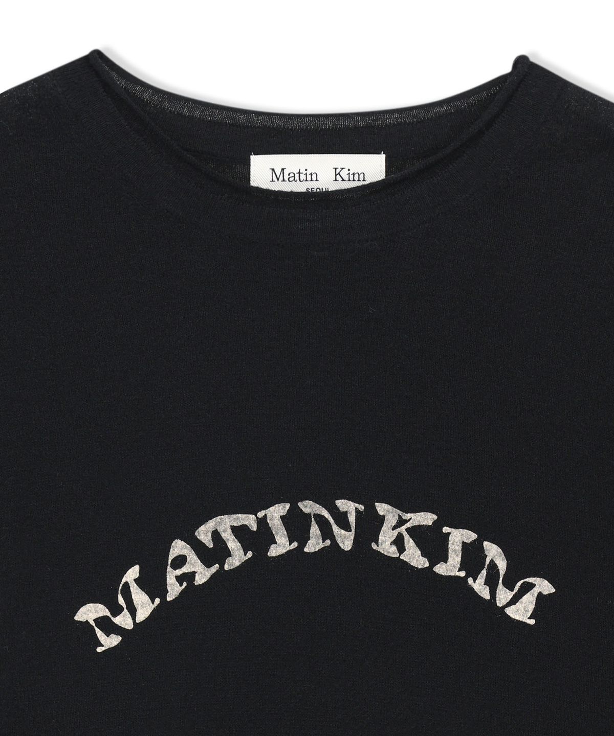 마뗑킴(MATIN KIM) MATIN SLEEVE GRAPHIC SHEER KNIT PULLOVER IN BLACK