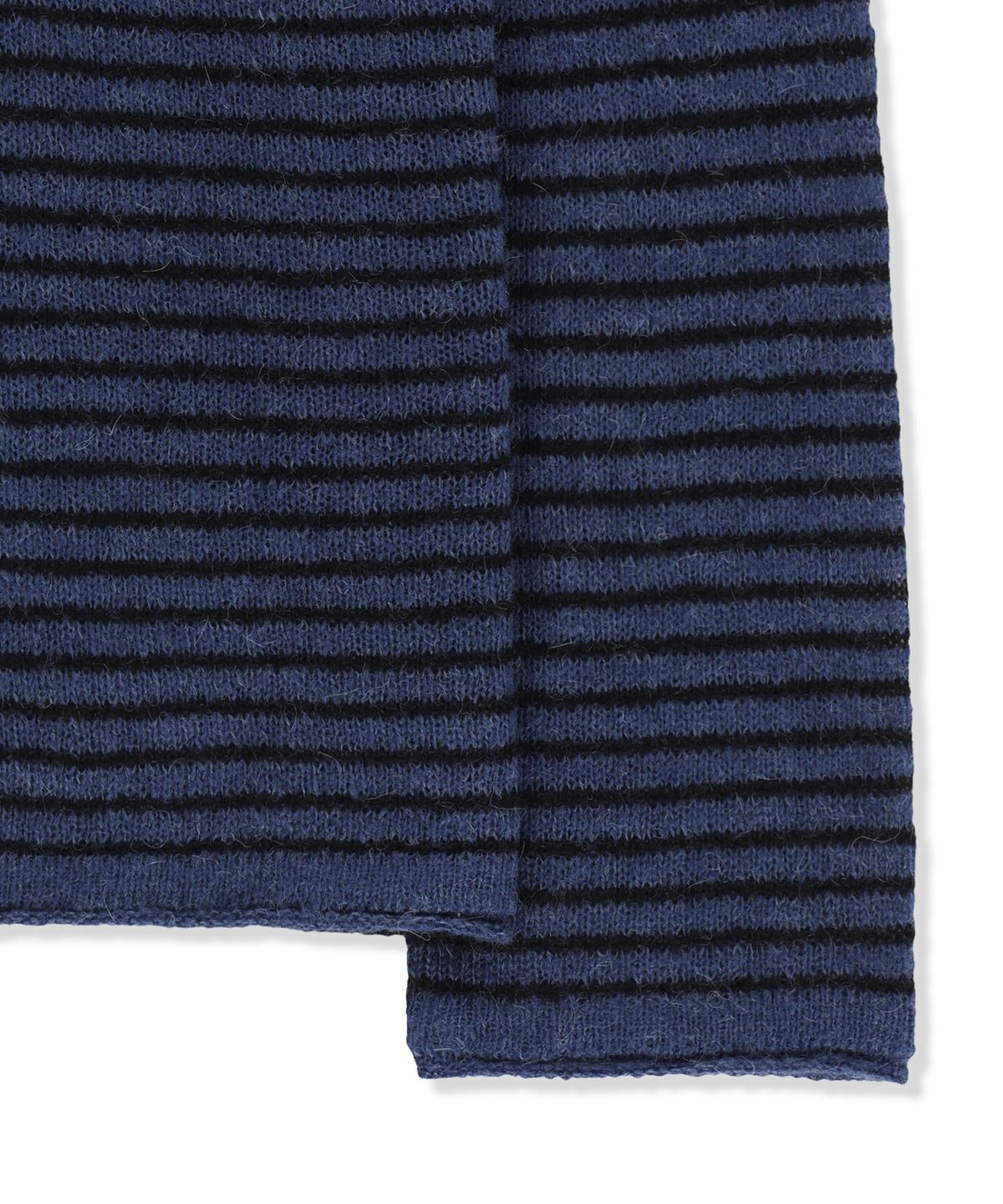 마뗑킴(MATIN KIM) MULTI STRIPE ALPACA BLENDED KNIT PULLOVER IN BLUE