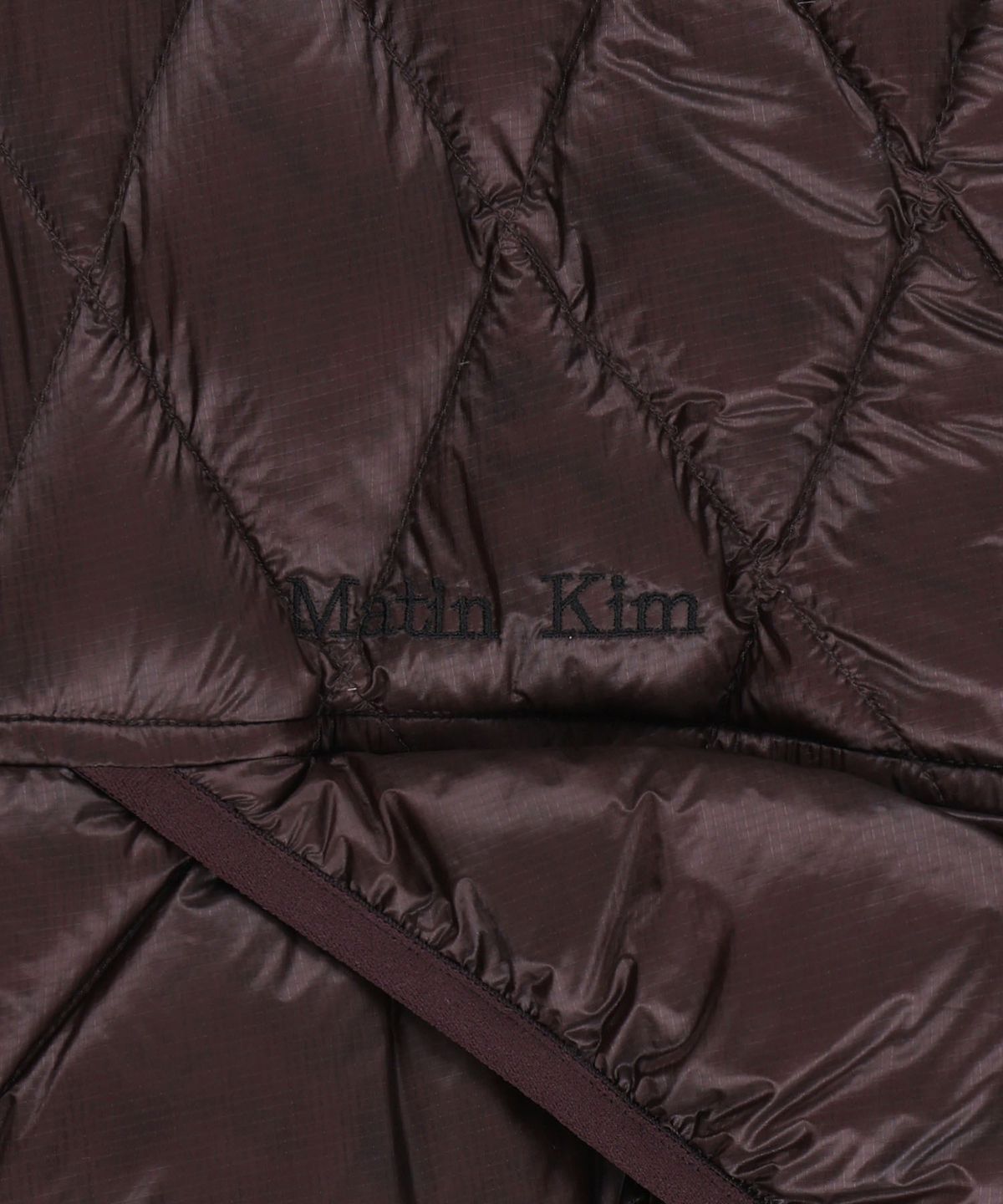 마뗑킴(MATIN KIM) MIX QUILTED LIGHT DOWN JUMPER IN PURPLE