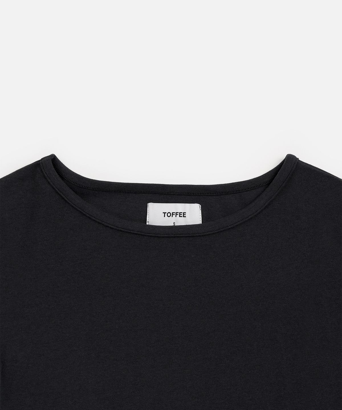 토피 우먼(TOFFEE WOMEN) W 피치 보트넥 티셔츠 (BLACK)
