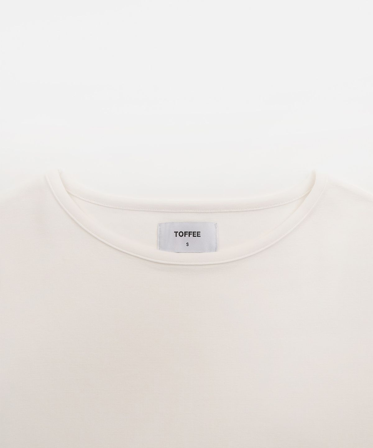 토피 우먼(TOFFEE WOMEN) W 피치 보트넥 티셔츠 (WHITE)