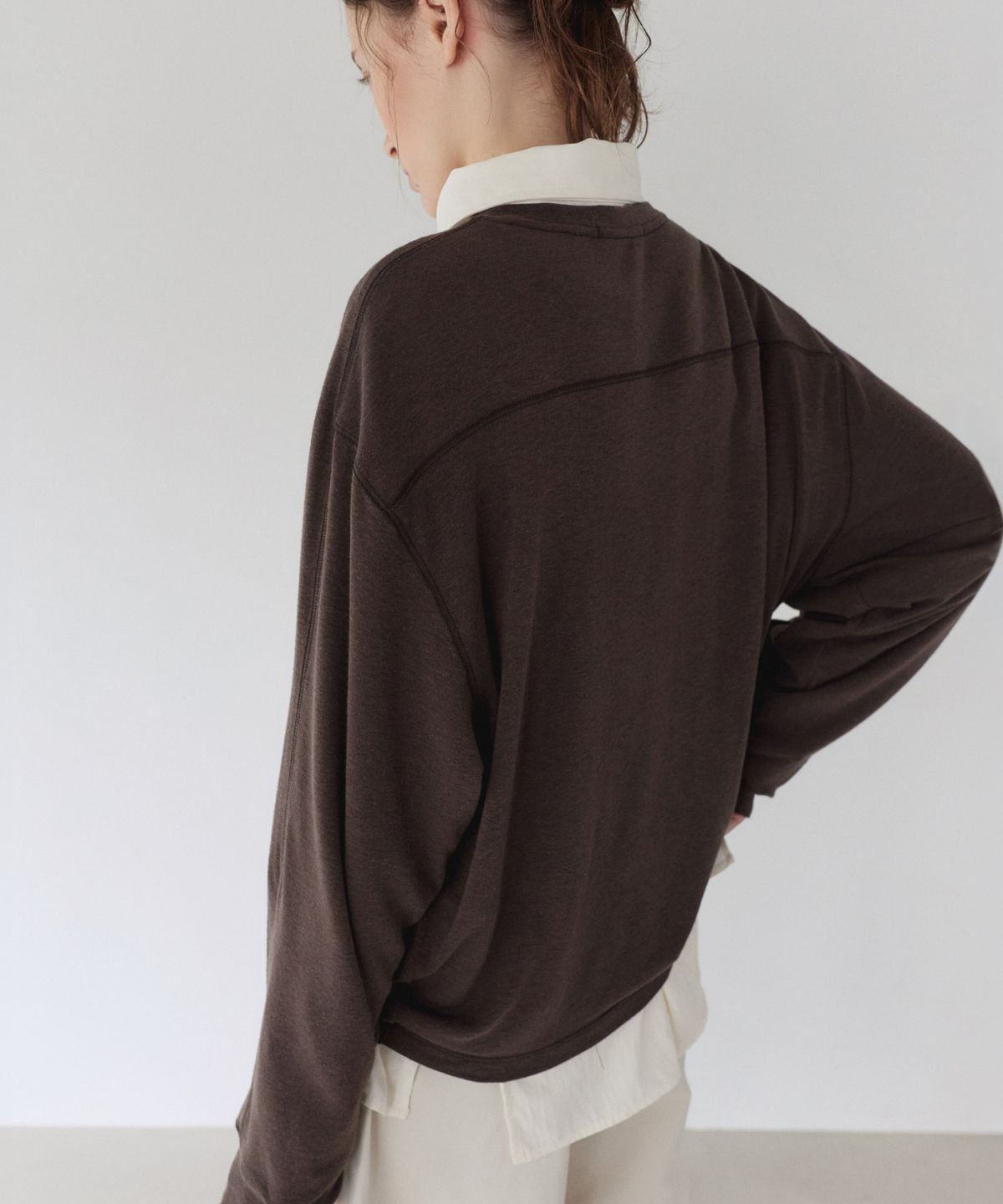 이어닝(YEARNING) RAGLAN GATHER LONG SLEEVE, BROWN