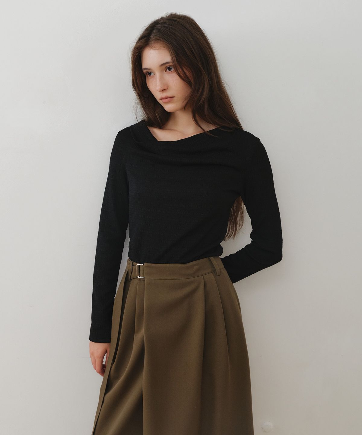 올리브 데 올리브(OLIVE DES OLIVE) 카울 져지 투웨이 티 블라우스 OW6AE9560