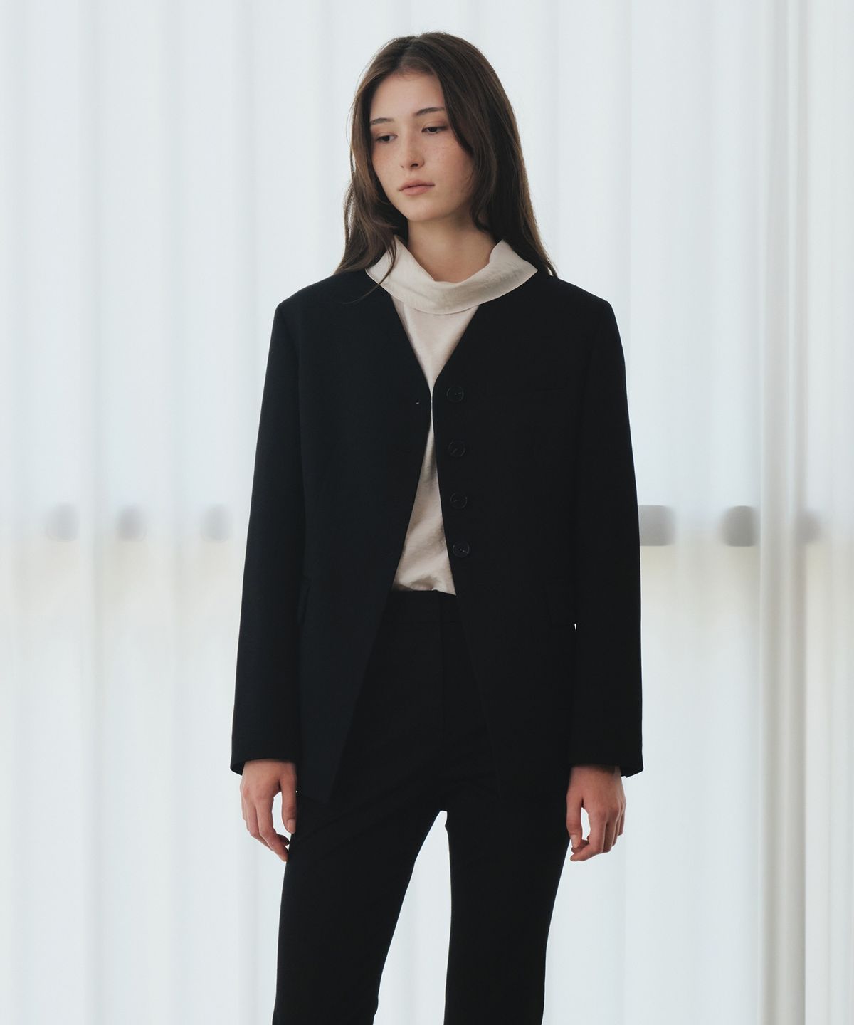 올리브 데 올리브(OLIVE DES OLIVE) 브이넥 싱글 라인자켓 OW6AJ9510
