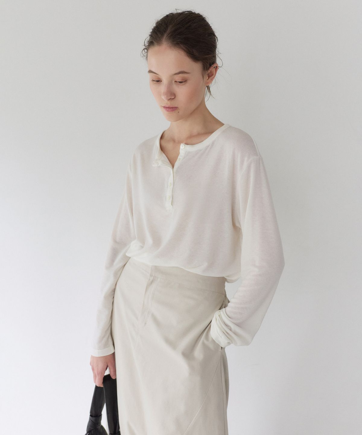 이어닝(YEARNING) SOFT HENLEY NECK LONG SLEEVE, IVORY