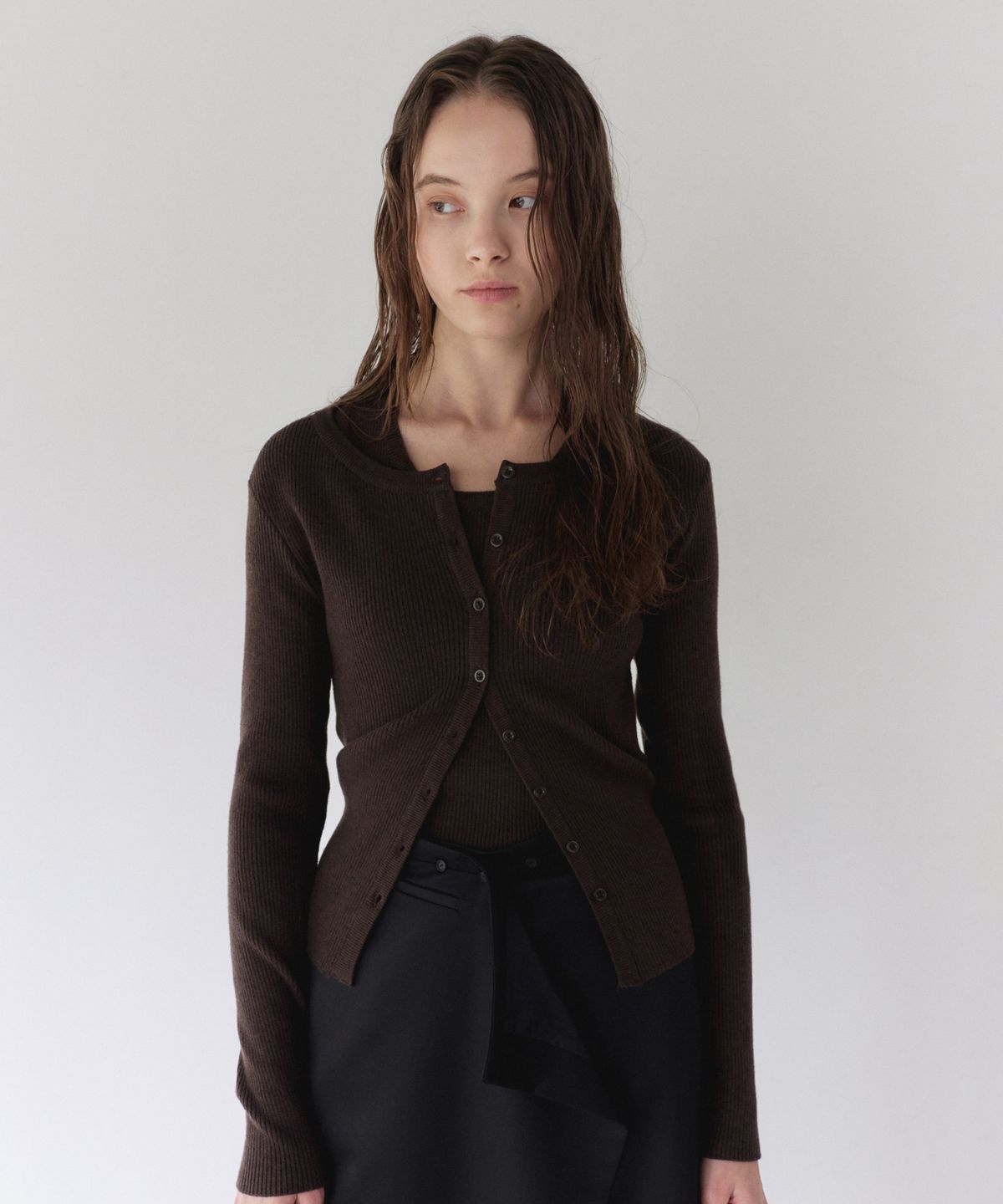 이어닝(YEARNING) RIB KNIT CARDIGAN SET-UP BROWN