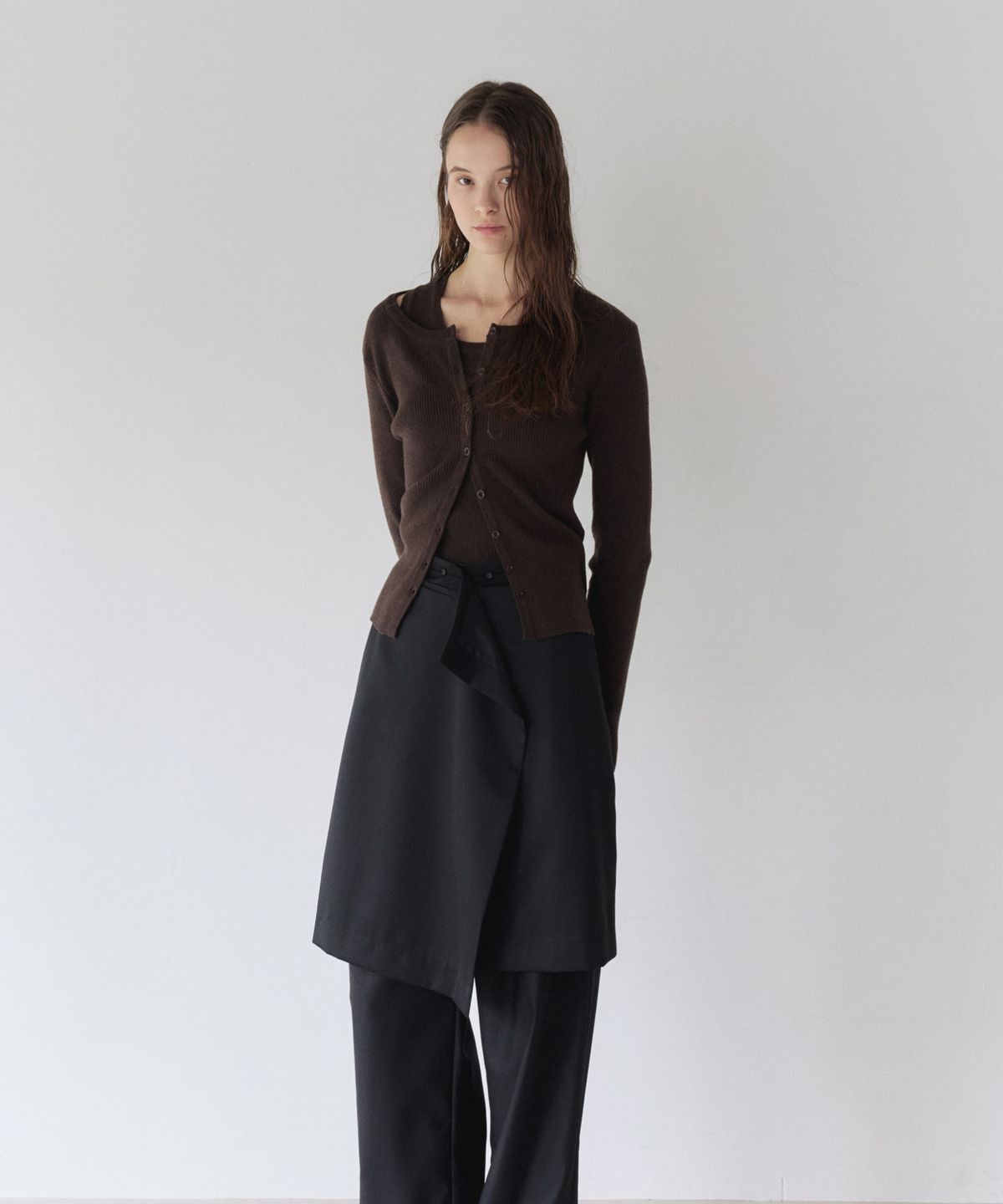 이어닝(YEARNING) RIB KNIT CARDIGAN SET-UP BROWN