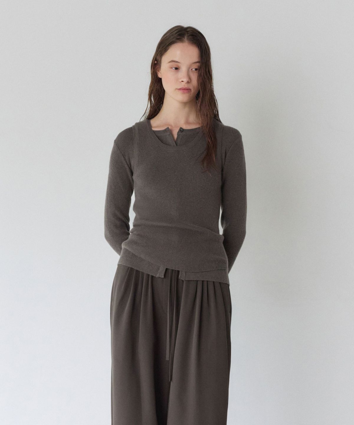 이어닝(YEARNING) RIB KNIT CARDIGAN SET-UP, KHAKI BEIGE