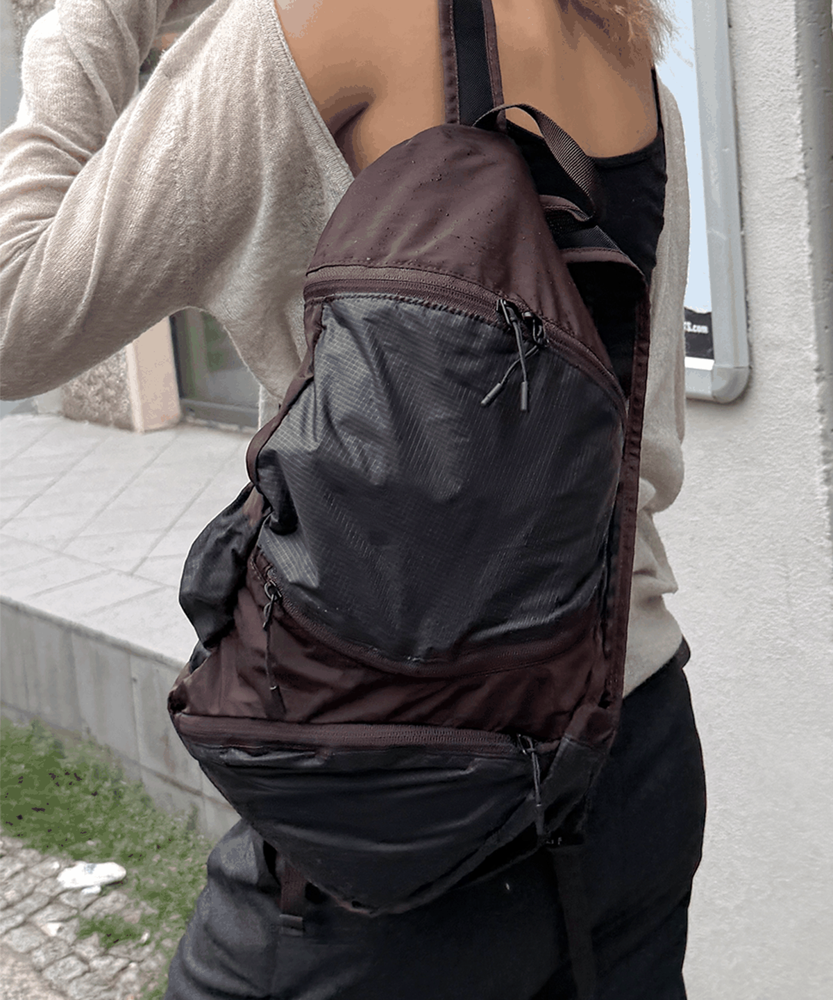 아코크(ACOC) Round Feather Backpack(S)_Brown