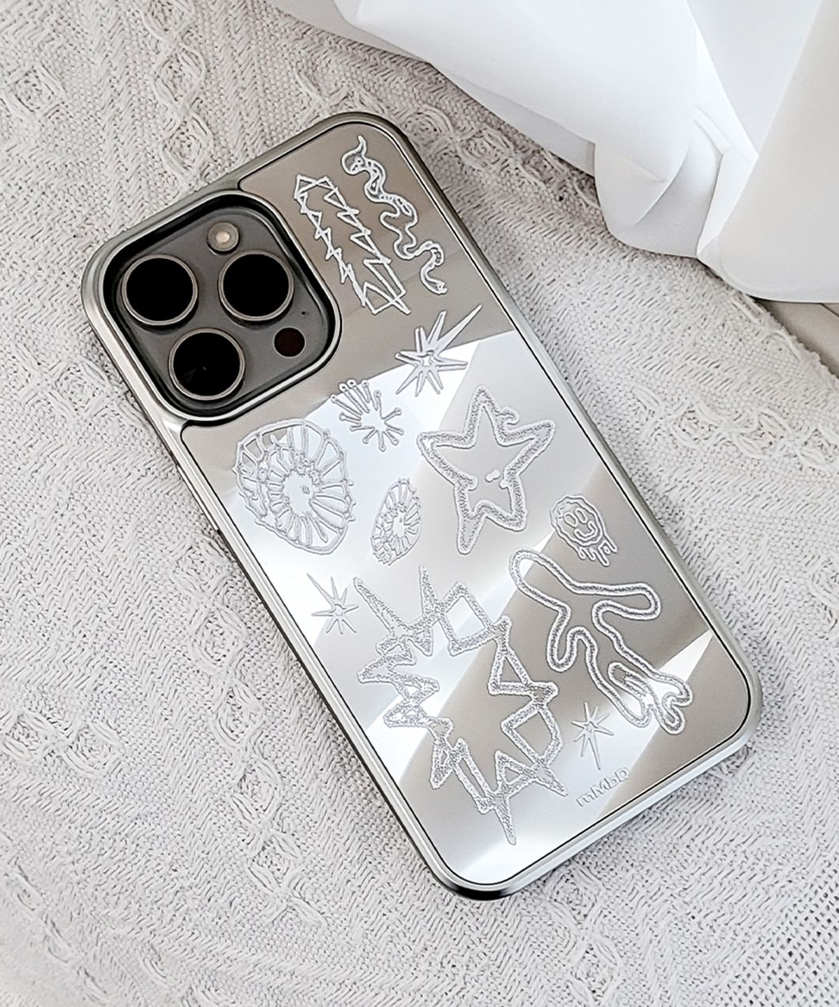 메모리즈바운더리(MEMORIESBOUNDARY) BOUNDARIES Signal Doodle Bumper Mirror Phone Case (SV_WH/MagSafe)