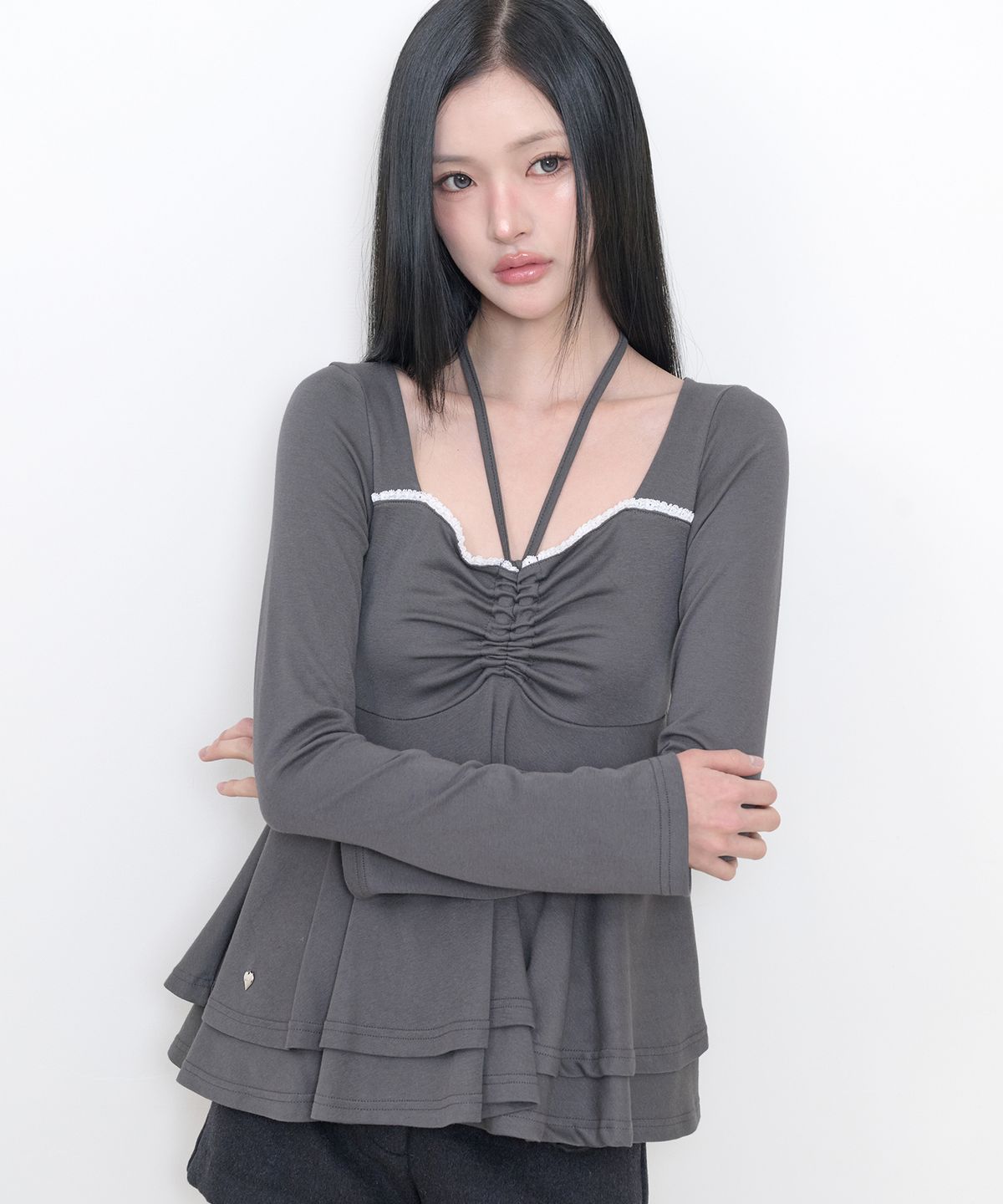일리고(ILLIGO) 홀터 플레어 롱슬리브 차콜