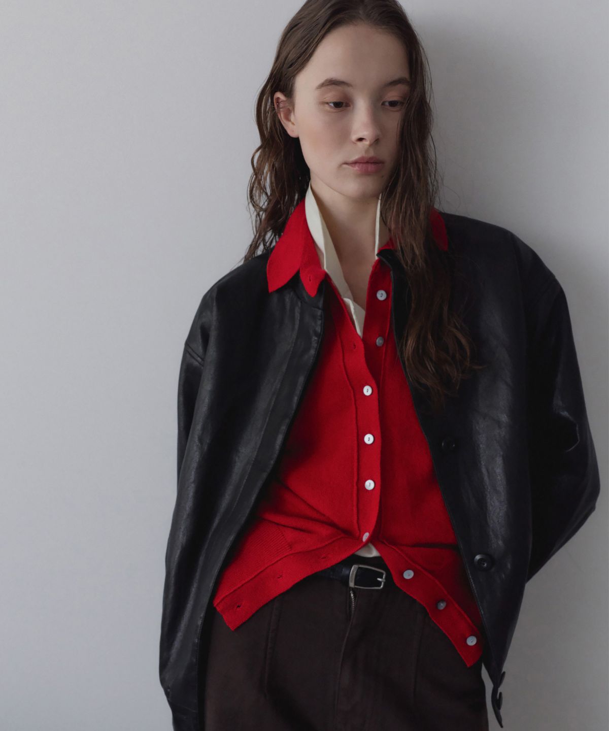 이어닝(YEARNING) HIGH NECK BUTTON CARDIGAN, RED