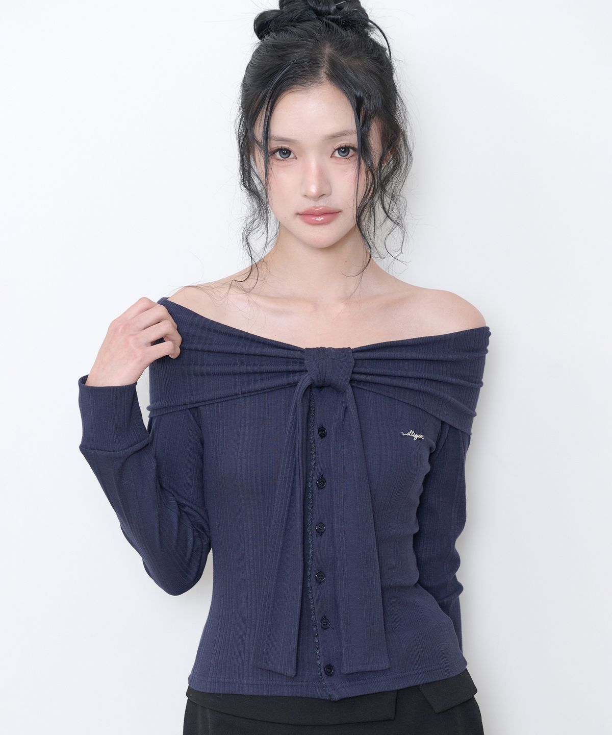 일리고(ILLIGO) 퓨어 보우 가디건 탑 네이비