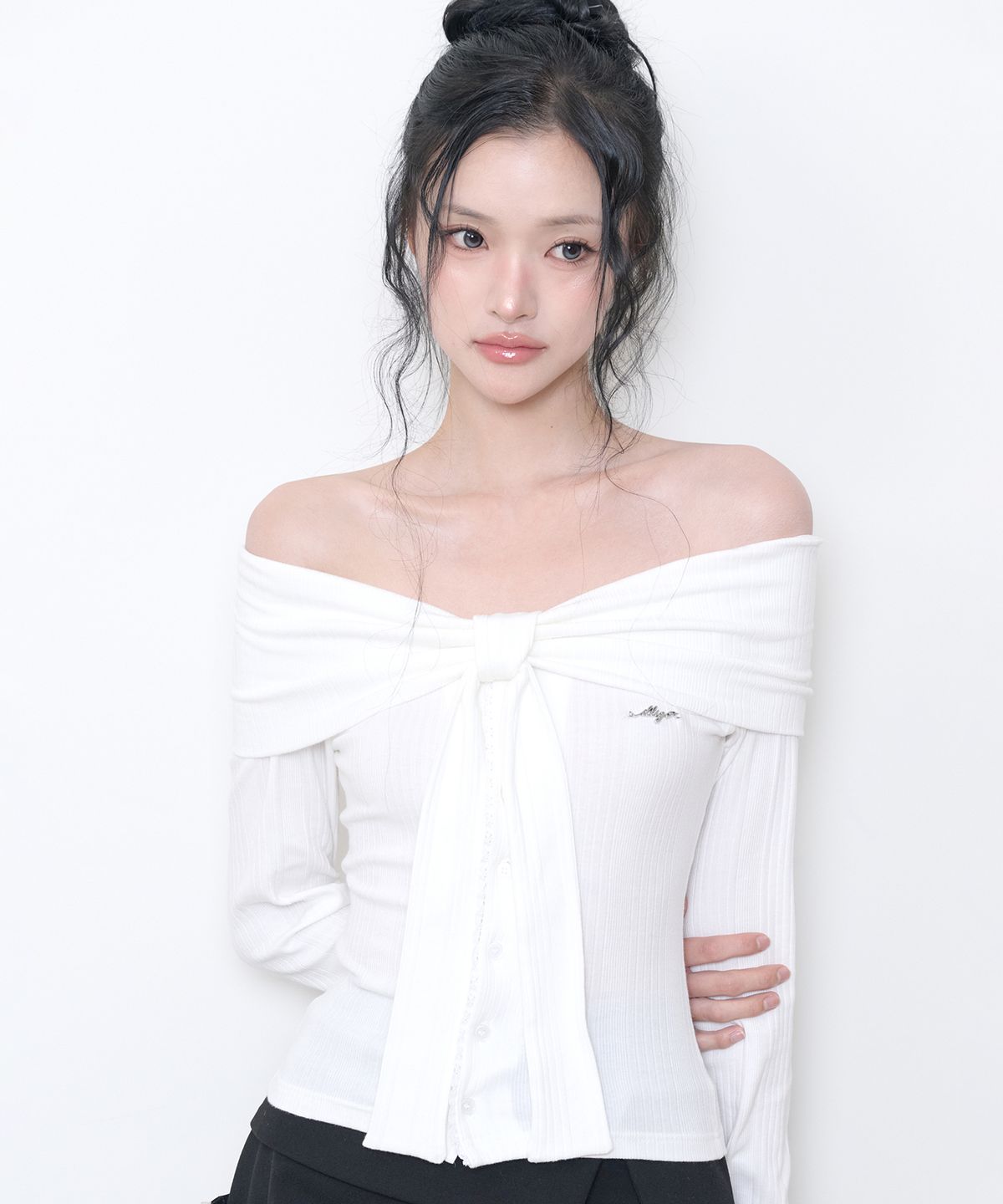 일리고(ILLIGO) 퓨어 보우 가디건 탑 화이트