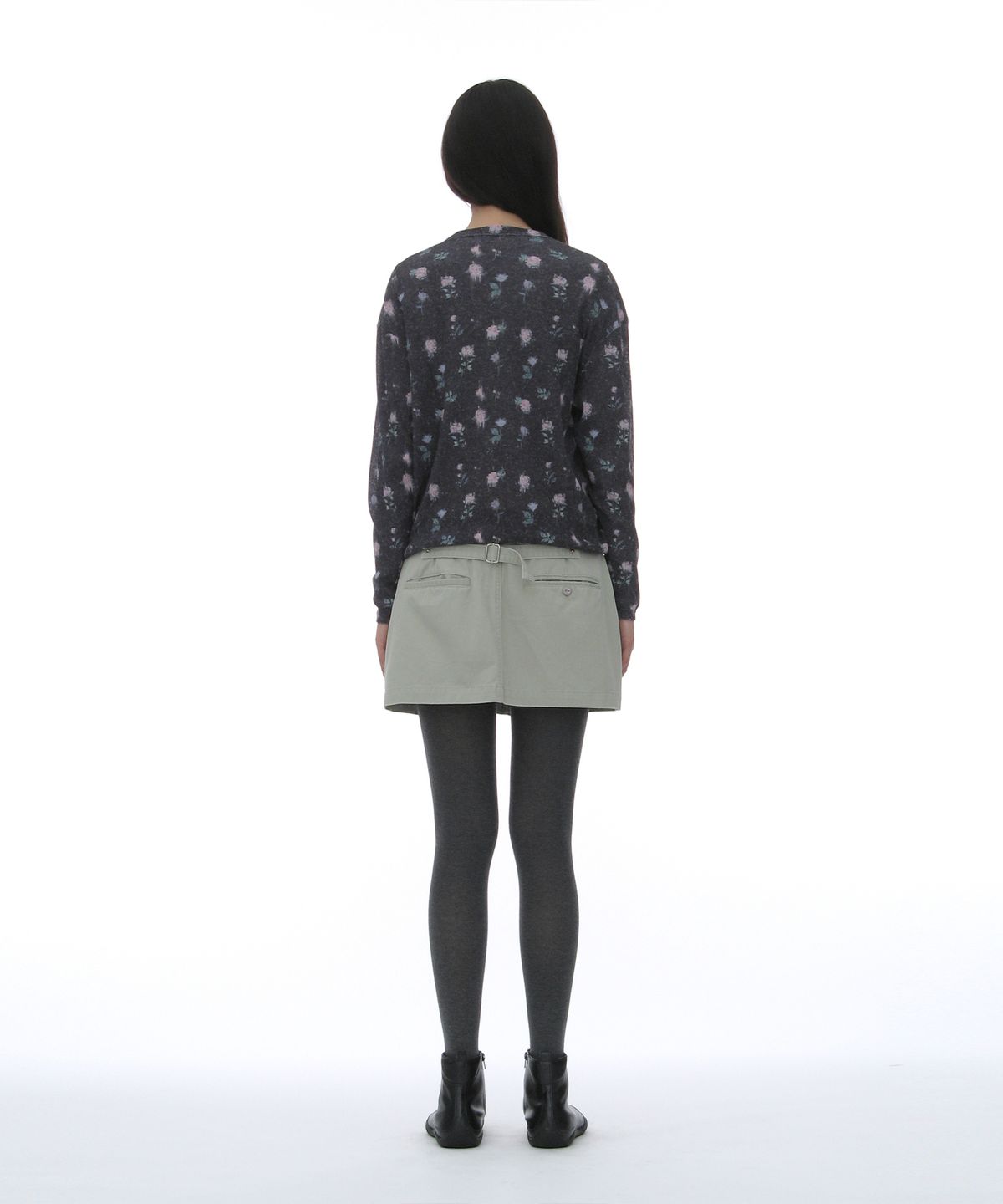 파르티멘토 우먼(PARTIMENTO WOMEN) 헨리넥 롱슬리브 탑_블랙