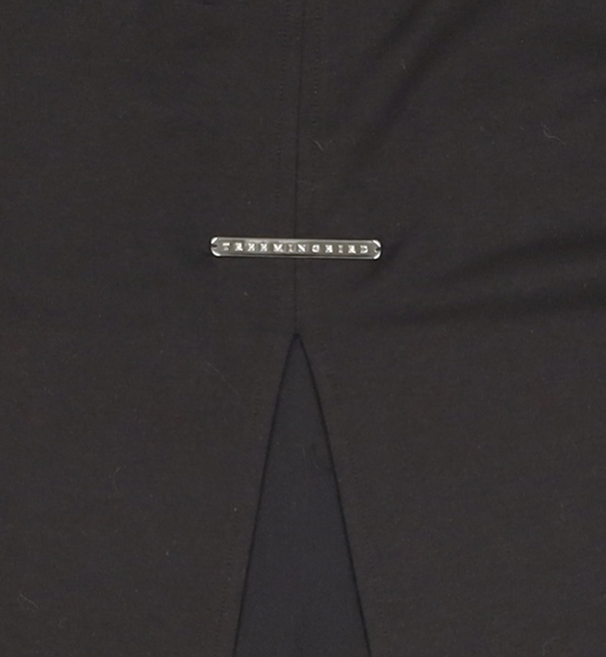 트리밍버드(TREEMINGBIRD) Metal Cut Point Crop T-shirts [ Black ] OS