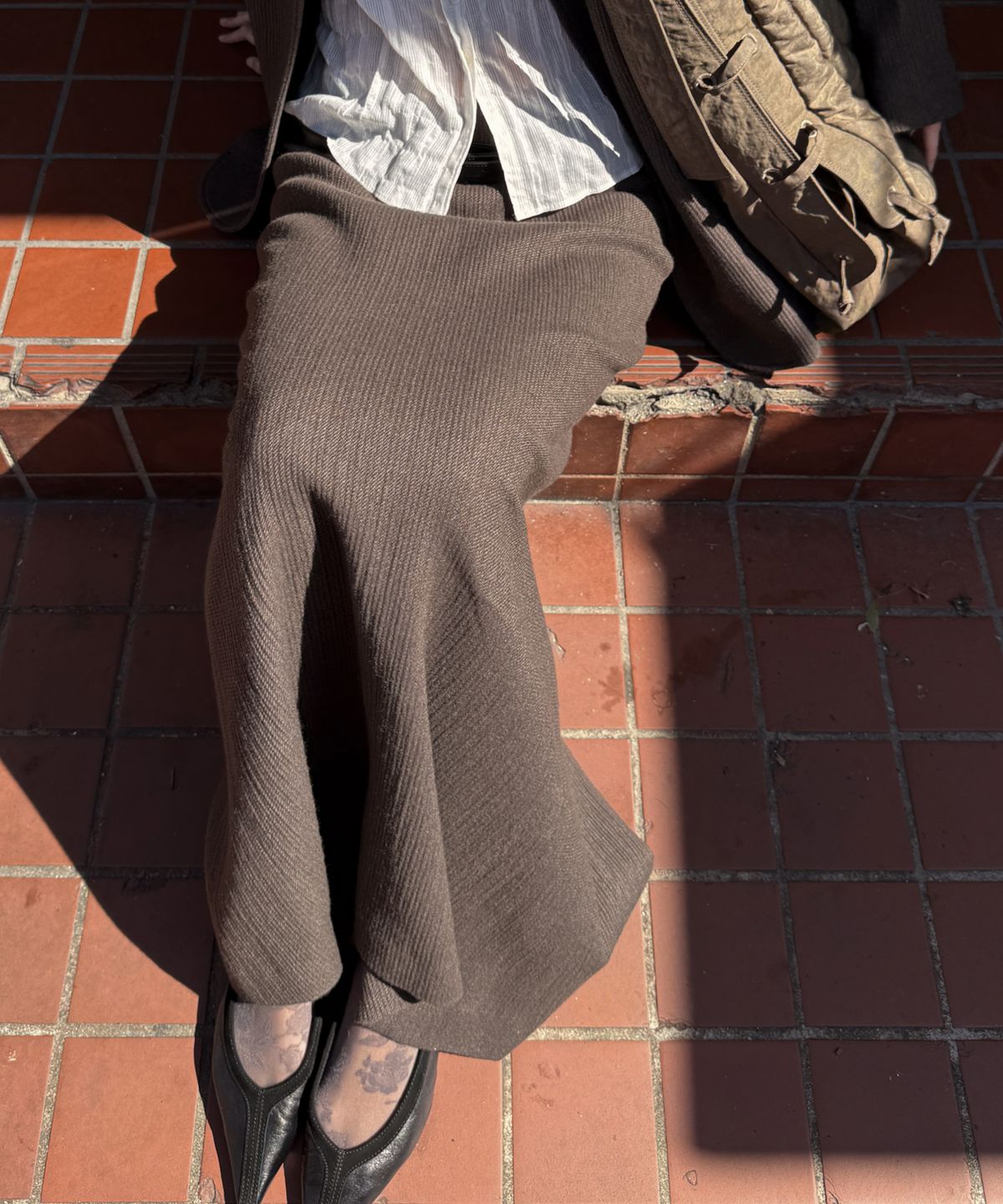 엘무드 우먼(LMOOD WOMEN) BENNY Wool Cord Skirt Taupe Brown